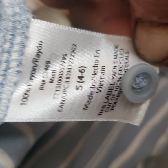 EUC TIME AND TRU SHIRT DRESS - Picture 6 of 7